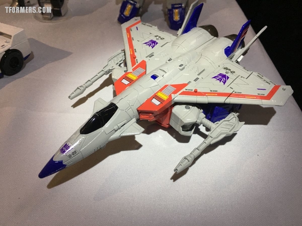 SDCC 2017   Power Of The Primes Photos From The Hasbro Breakfast Rodimus Prime Darkwing Dreadwind Jazz More  (5 of 105)